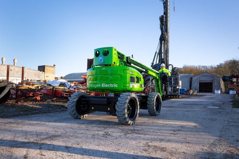 Zero-carbon access platform decarbonising construction sites