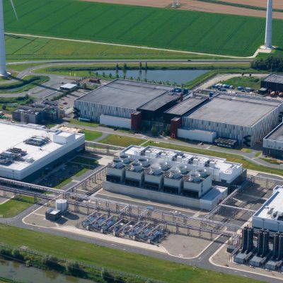 How are hydrogen fuel cells addressing data centre power challenges in the age of AI?
